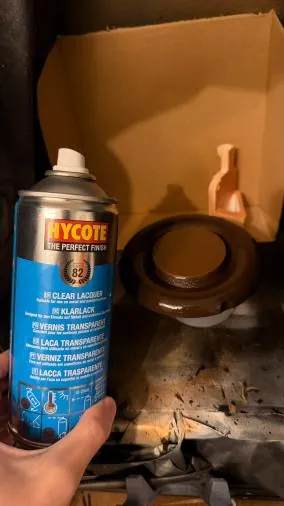 Spray paint for the metallic base coat